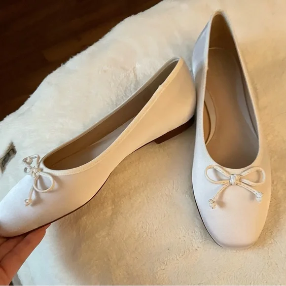 Porte & Paire Ivory / Cream Ballet Flats - EU 37.5 - Picture 2 of 3